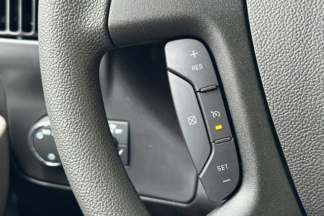 New 2026 Chevrolet Express 2500 w/ Driver Convenience Package RWD image 25