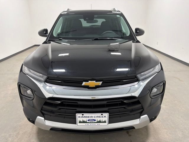 Used 2023 Chevrolet TrailBlazer LT AWD/4WD image 2