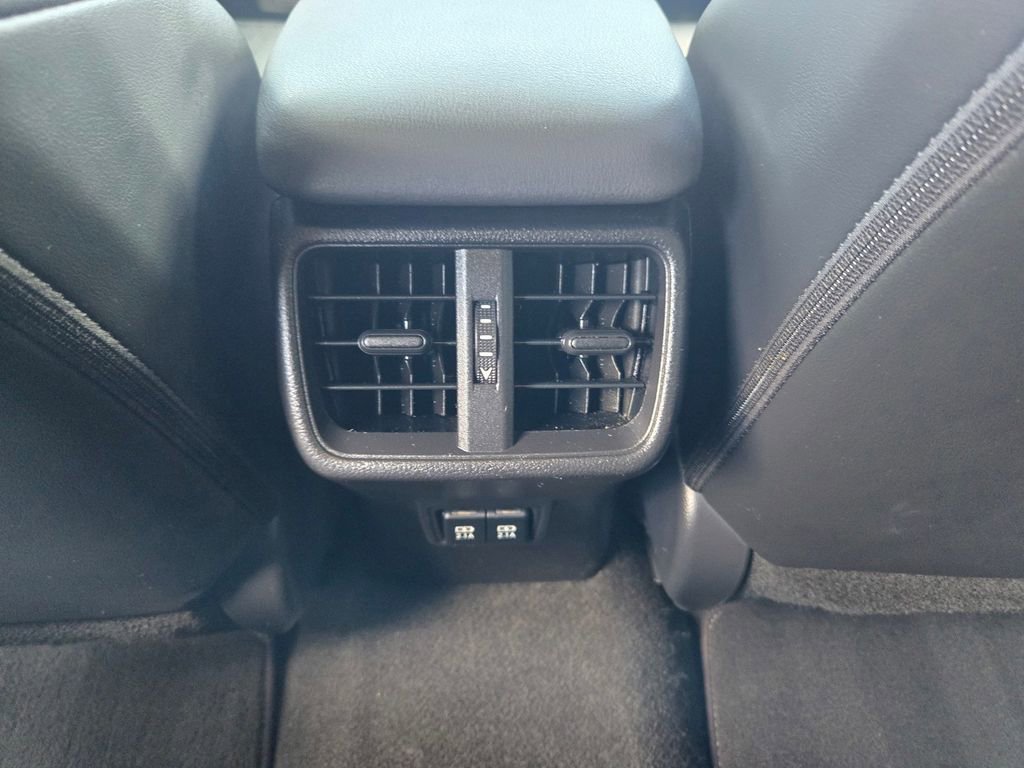 Used 2019 Lexus UX 200 FWD image 10