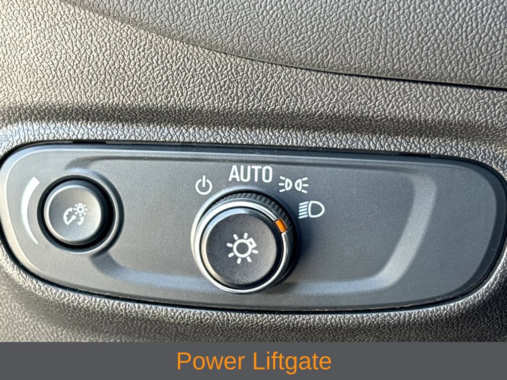 Used 2024 Chevrolet Equinox LT FWD image 13