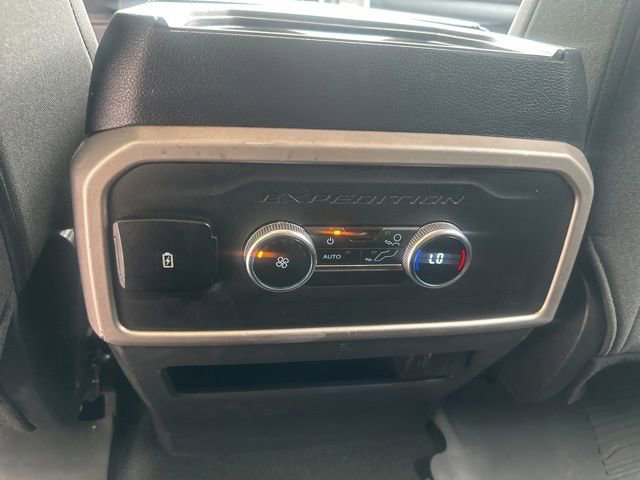 Used 2024 Ford Expedition Max XLT AWD/4WD image 13