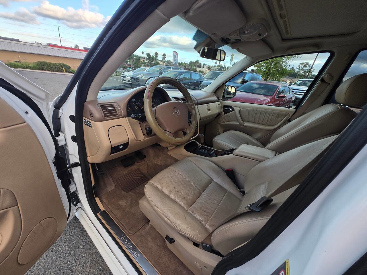 Used 2001 Mercedes-Benz ML 320 4MATIC image 22