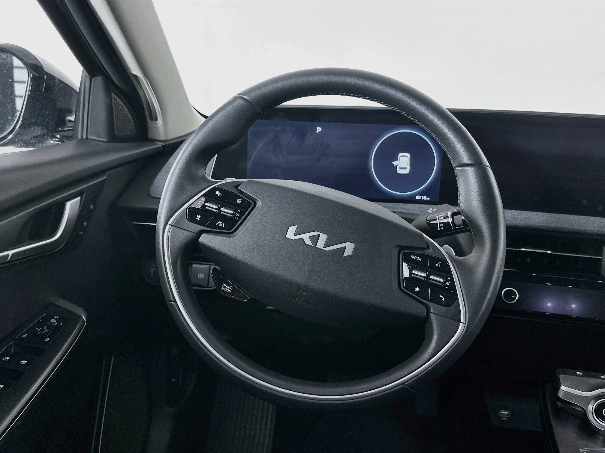 Used 2023 Kia EV6 Wind w/ Wind Technology Package RWD image 18
