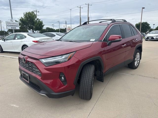 Used 2025 Toyota RAV4 Limited FWD image 6