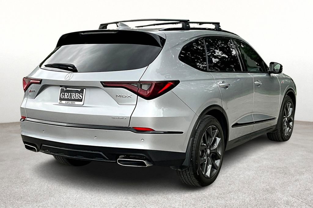 Used 2022 Acura MDX A-Spec image 2
