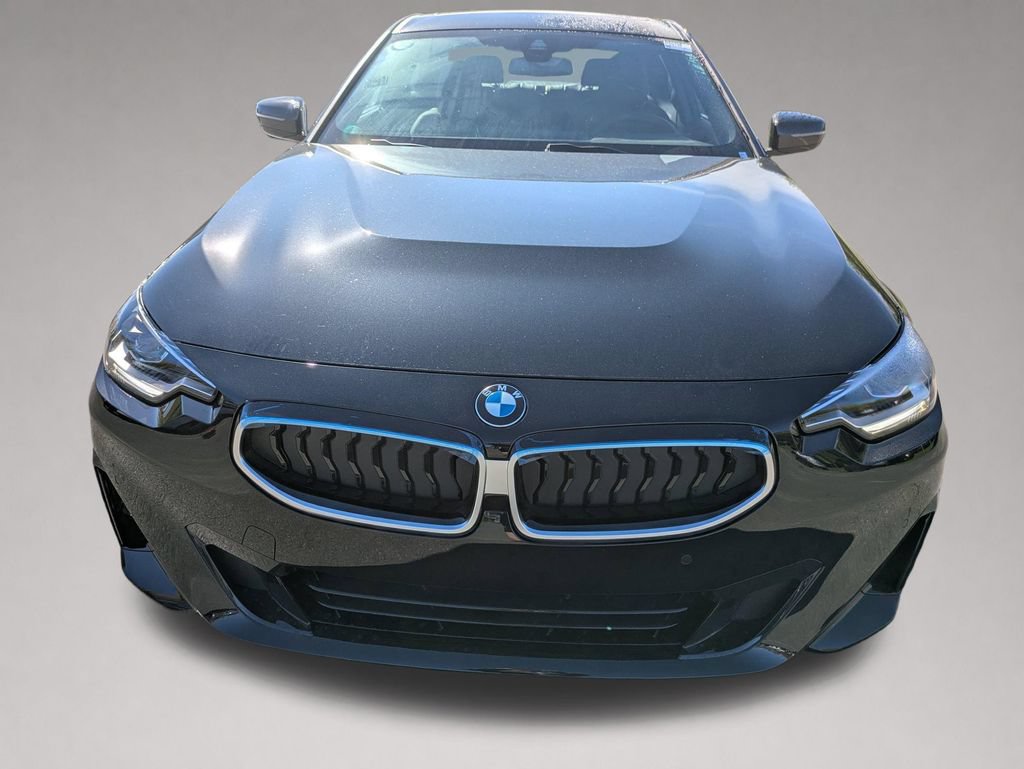 New 2025 BMW 230i xDrive Coupe w/ Convenience Package AWD/4WD image 9