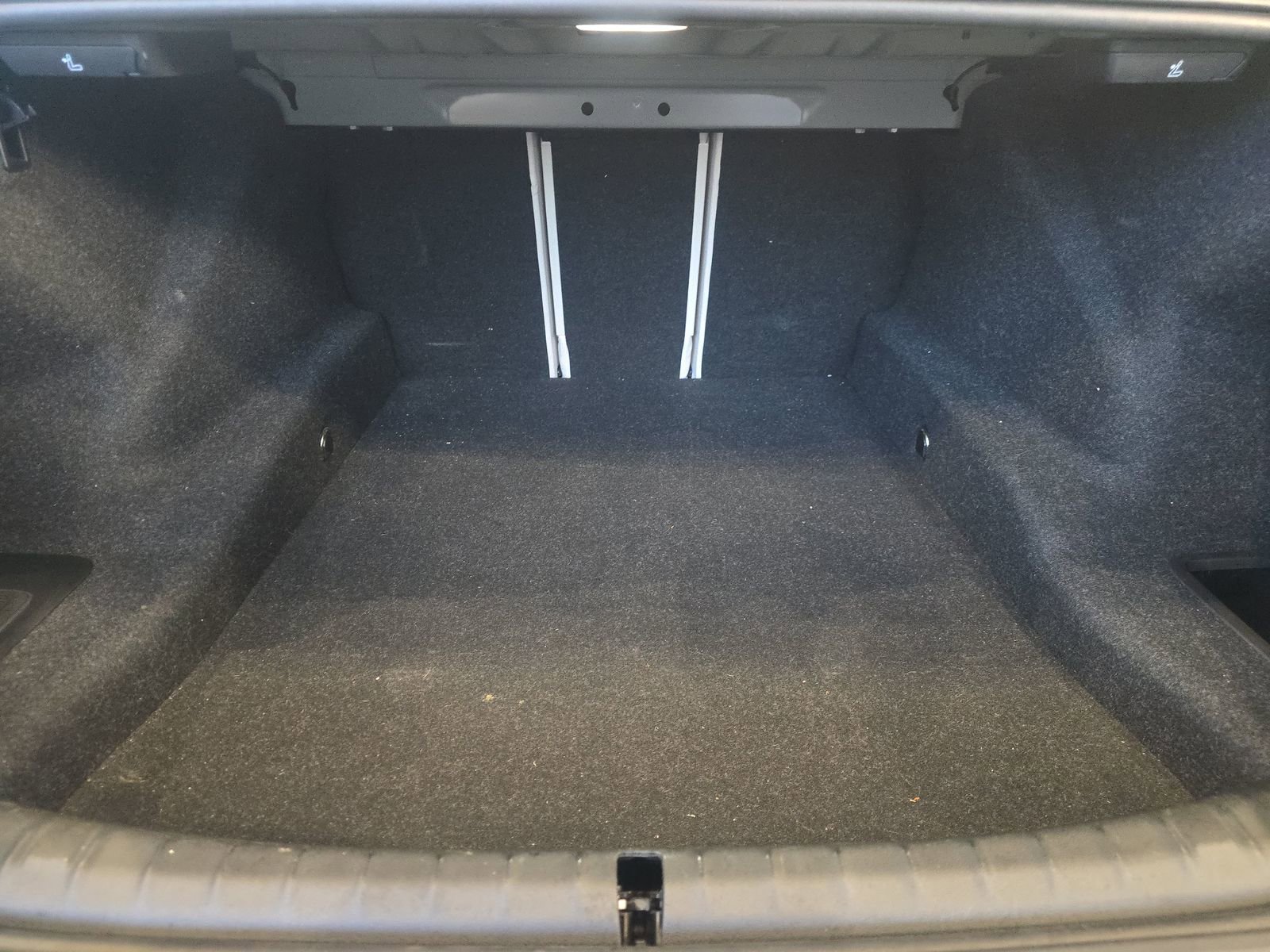 Used 2019 BMW 540i w/ Premium Package image 14