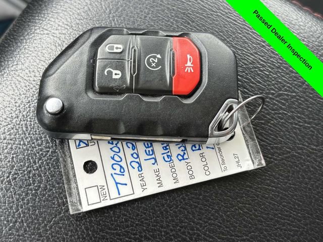 Used 2021 Jeep Gladiator Rubicon AWD/4WD image 22