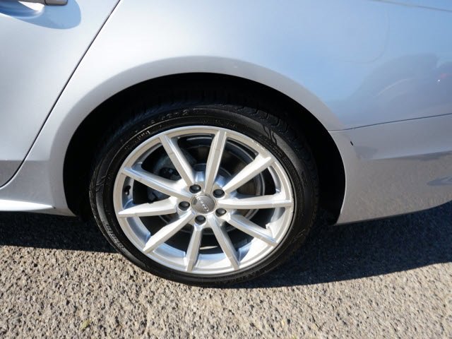 Used 2015 Audi A4 2.0T Premium image 7