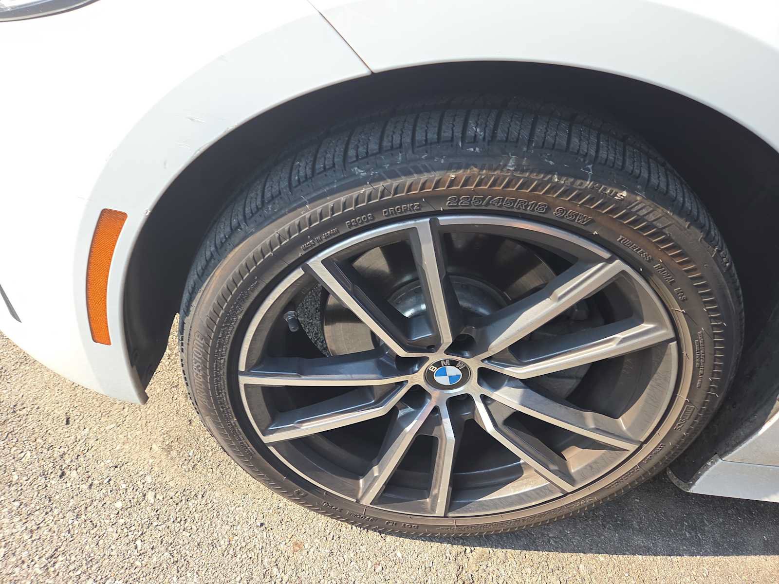 Used 2020 BMW 330i Sedan w/ Convenience Package RWD image 8