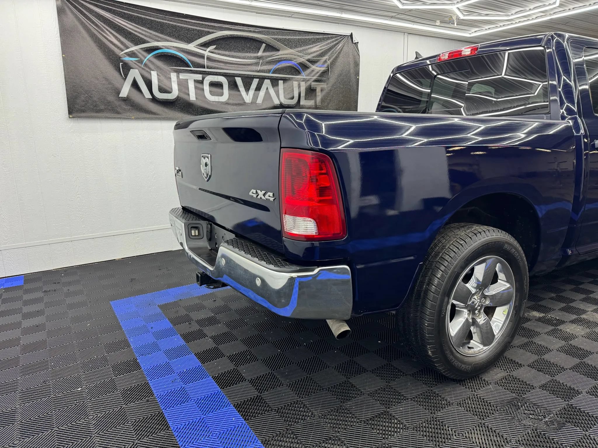 Used 2016 RAM 1500 Big Horn AWD/4WD image 3