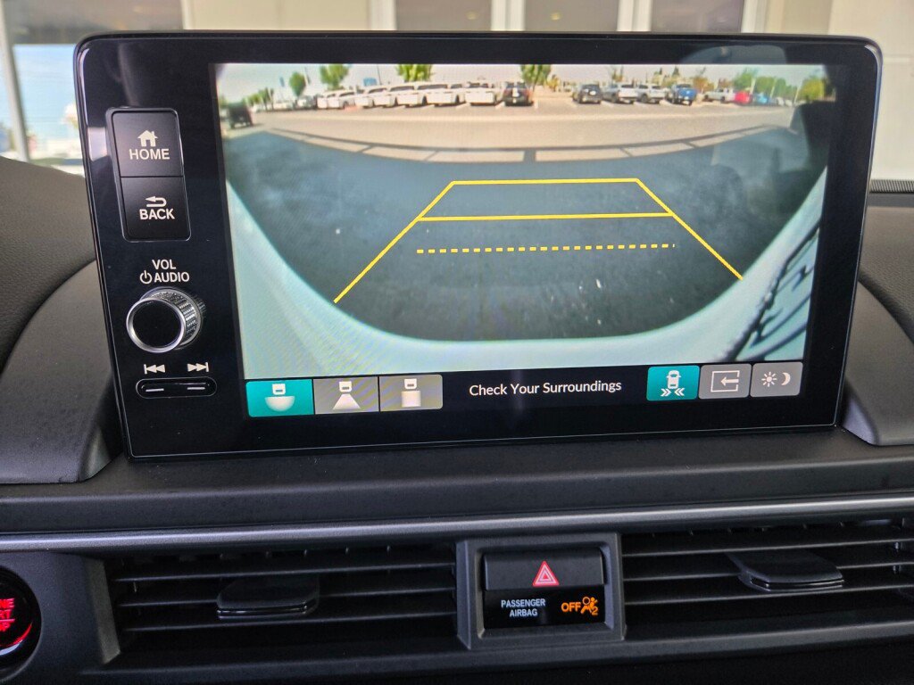 Certified 2025 Honda Pilot EX-L image 13