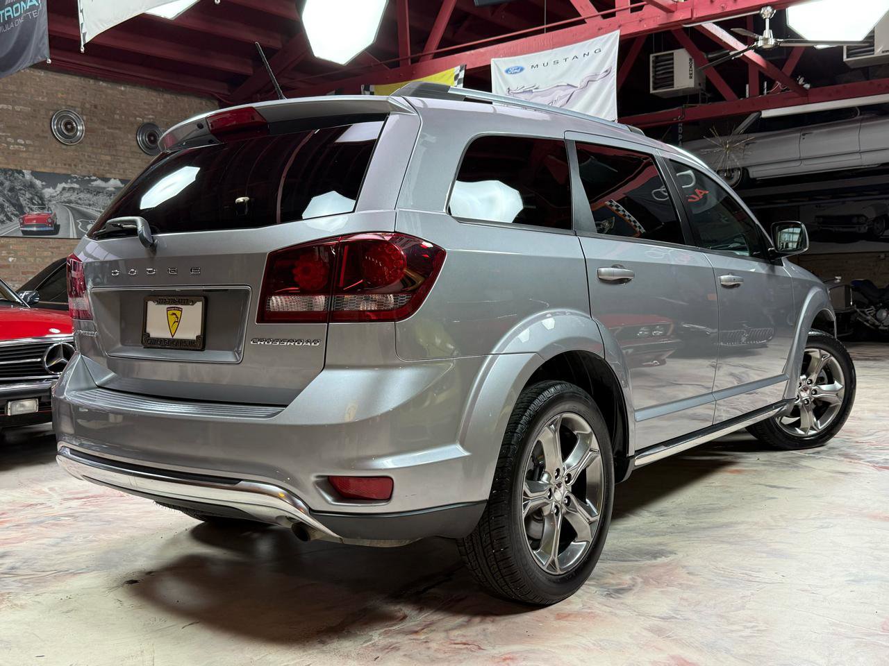 Used 2016 Dodge Journey Crossroad FWD image 4