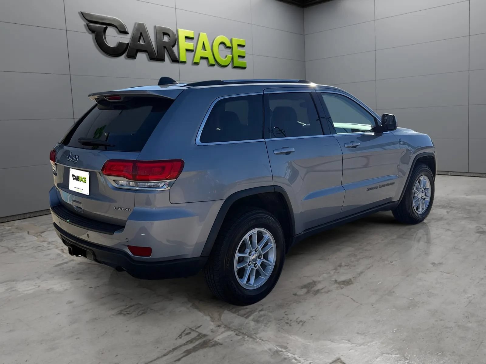 Used 2019 Jeep Grand Cherokee Laredo AWD/4WD image 12