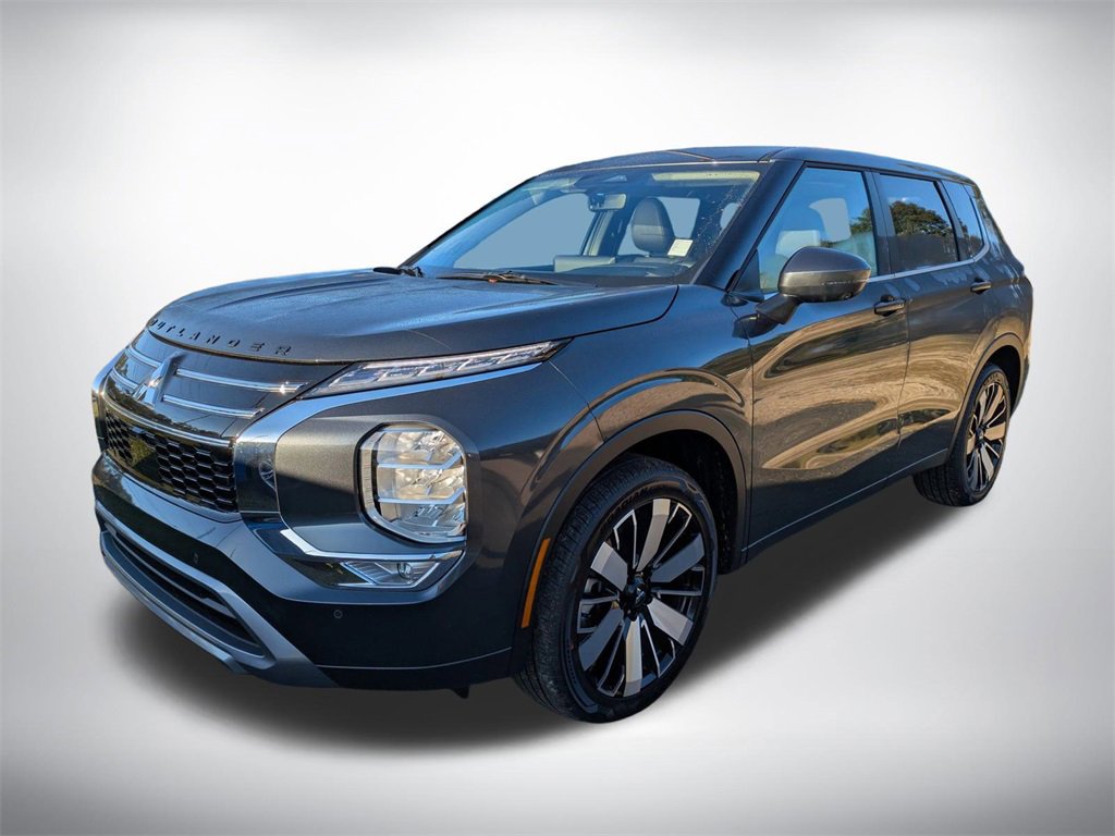 New 2025 Mitsubishi Outlander SE image 8