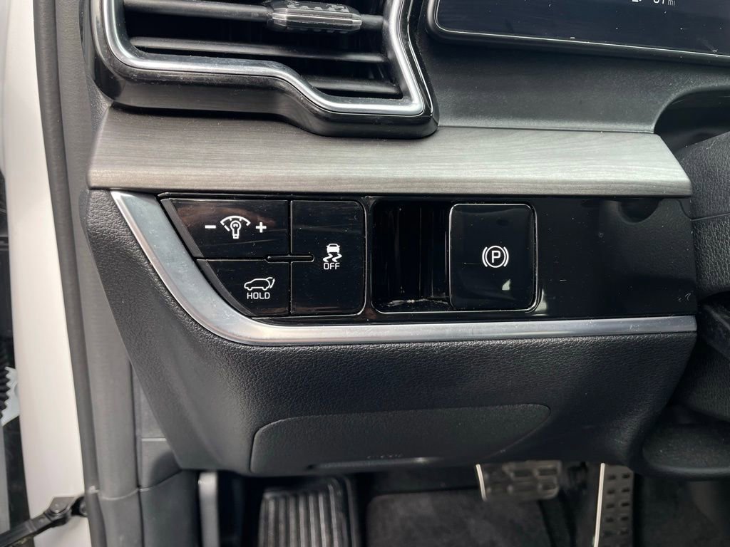 Used 2024 Kia Sportage X-Pro image 13