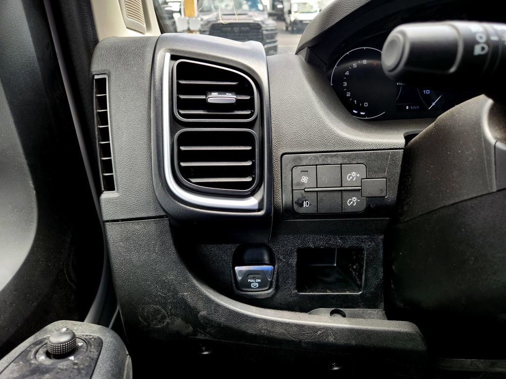 New 2025 RAM ProMaster 3500 w/ Quick Order Package 22G SLT image 14