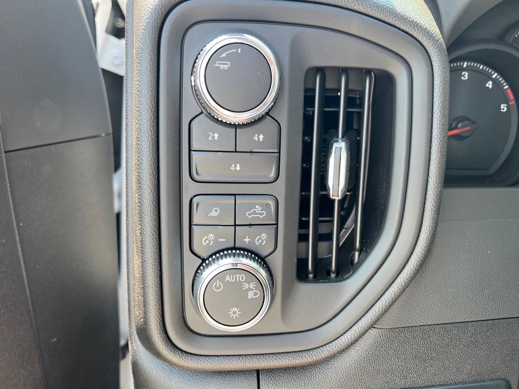 New 2025 GMC Sierra 2500 Pro w/ Convenience Package image 11