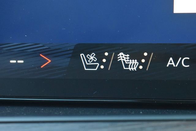 New 2026 Chevrolet Suburban Premier w/ Sun And Tow Package image 37