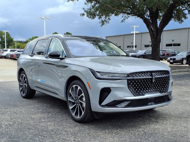 New 2026 Lincoln Nautilus Black Label AWD/4WD image 4