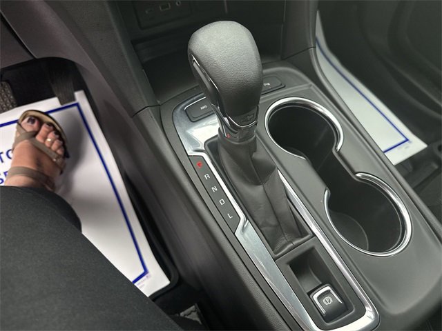 Used 2023 Chevrolet Equinox LT image 16