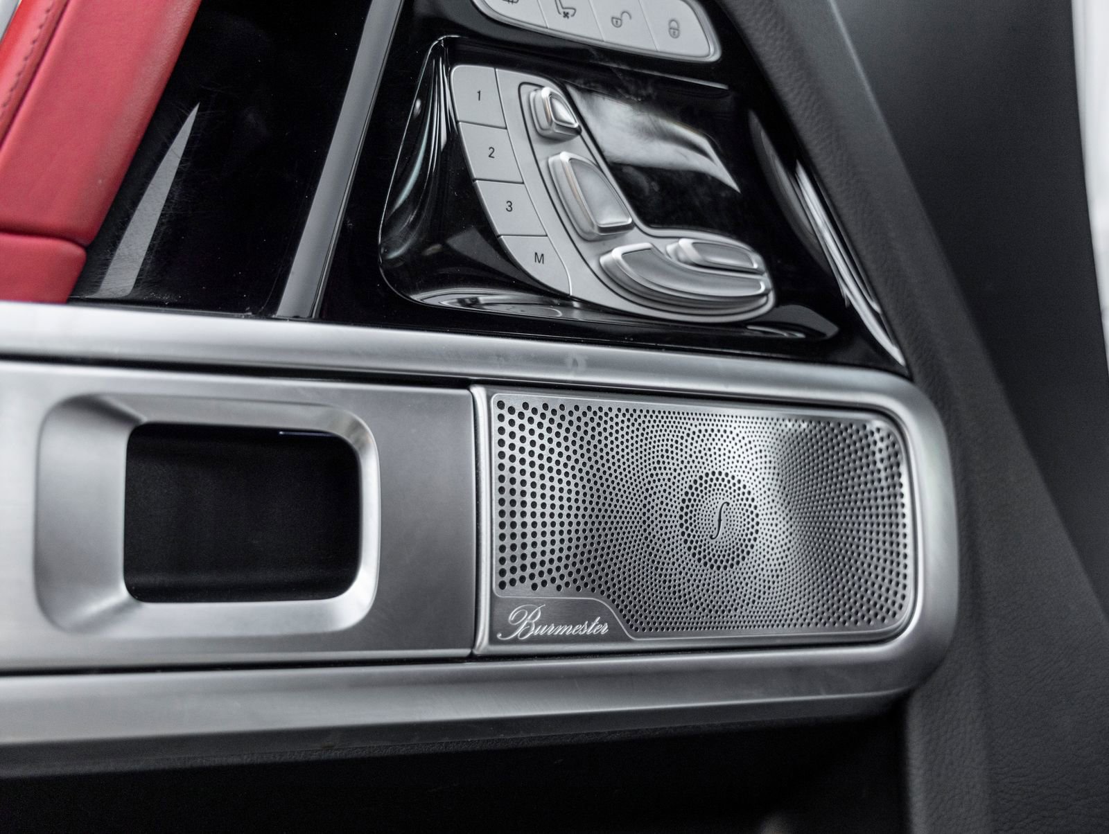 Used 2023 Mercedes-Benz G 550 w/ Exclusive Interior Package image 19