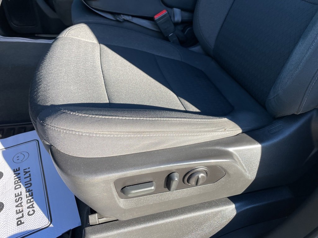 Used 2022 Chevrolet Silverado 2500 LT w/ Convenience Package image 4