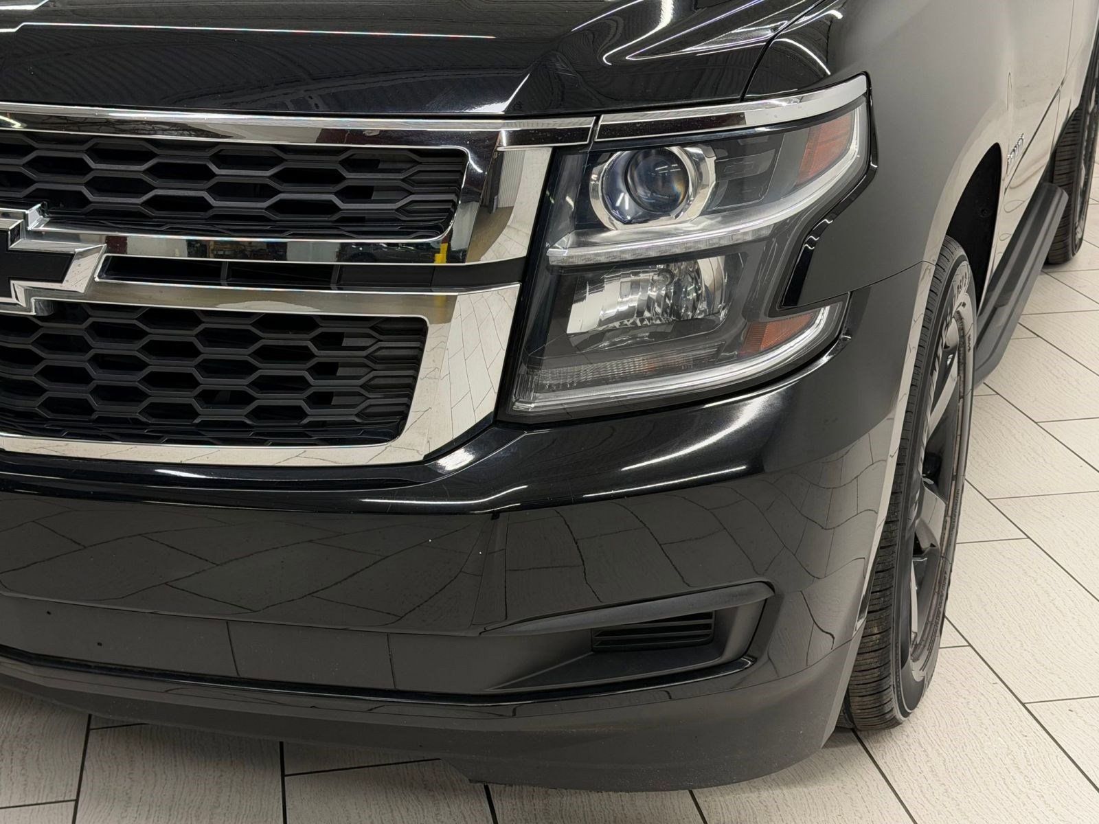 Used 2017 Chevrolet Tahoe LT AWD/4WD image 9