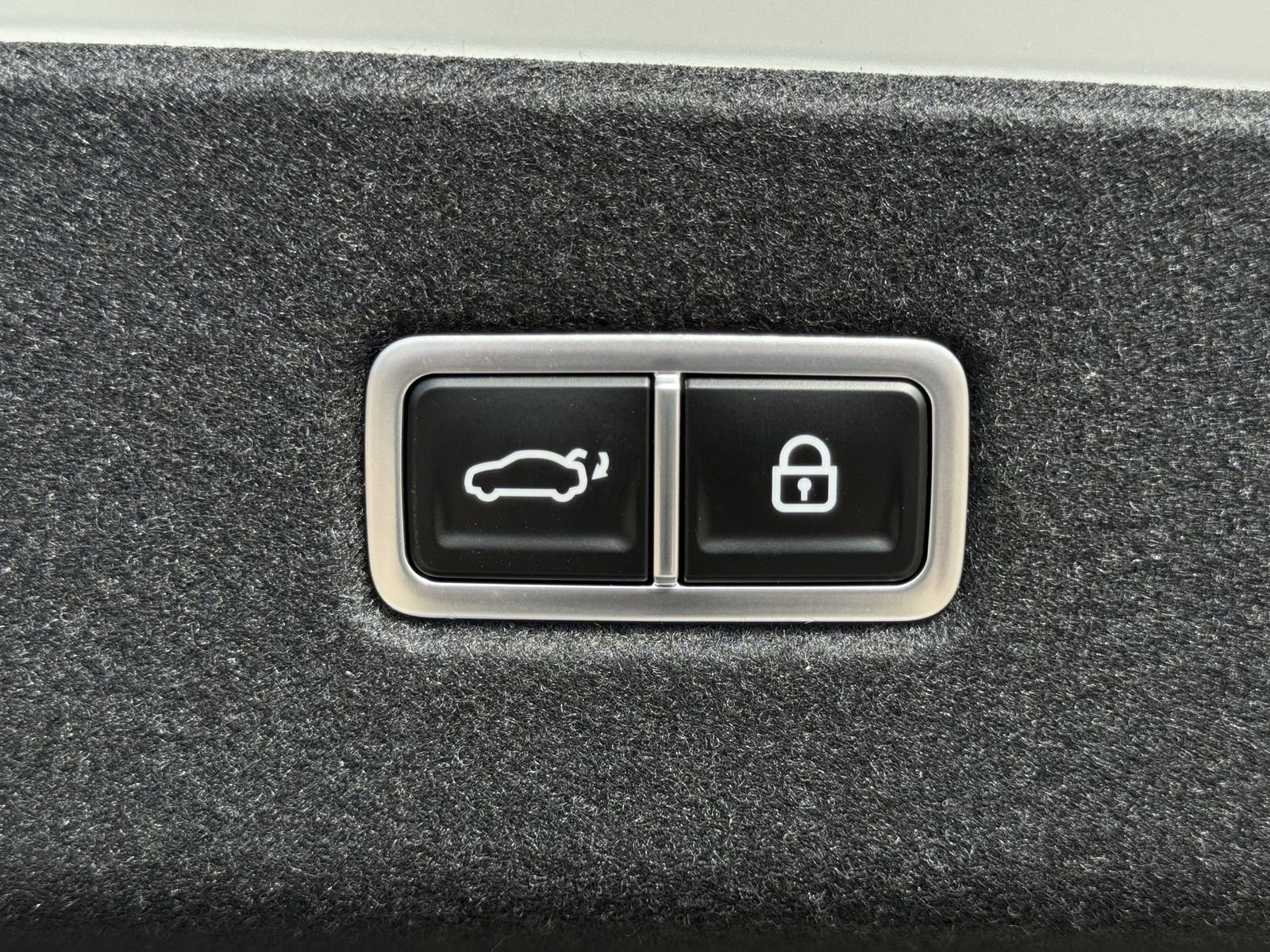 New 2025 Hyundai Ioniq 6 SE image 30