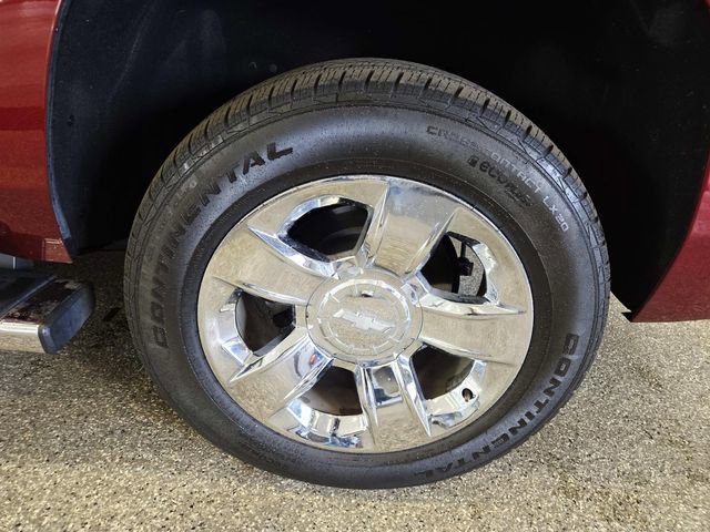 Used 2019 Chevrolet Tahoe LT w/ LT Signature Package image 15