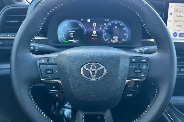 Certified 2026 Toyota Crown AWD/4WD image 27