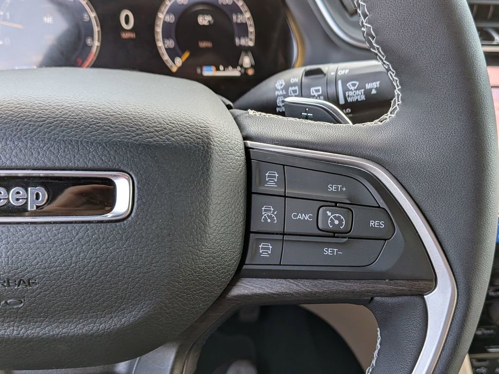 New 2025 Jeep Grand Cherokee L Limited image 20