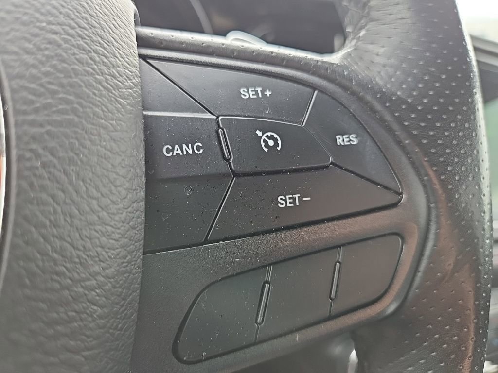 Used 2022 Dodge Durango R/T w/ Blacktop Package image 19