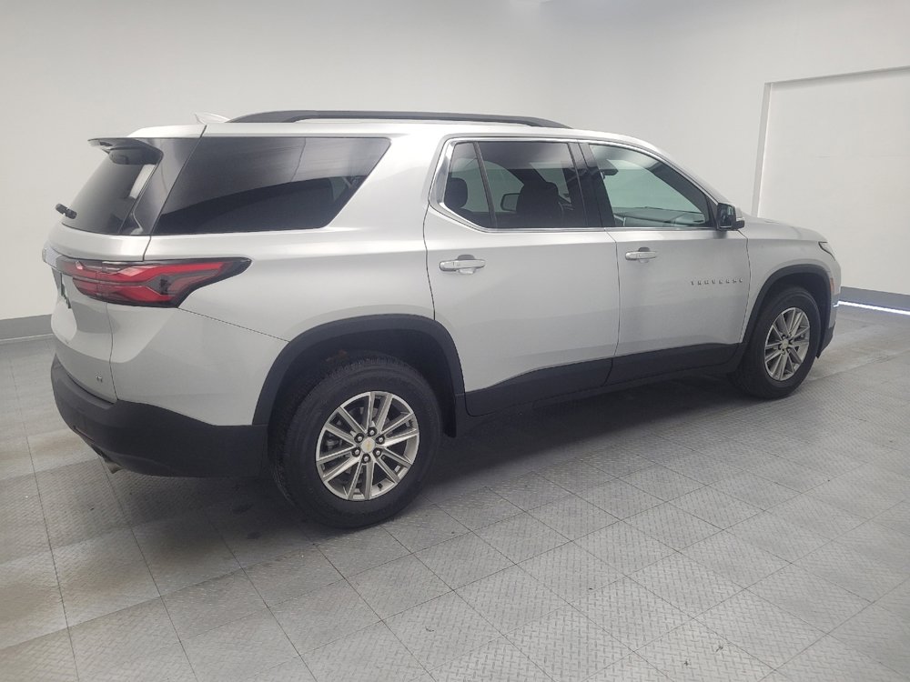 Used 2022 Chevrolet Traverse LT image 10