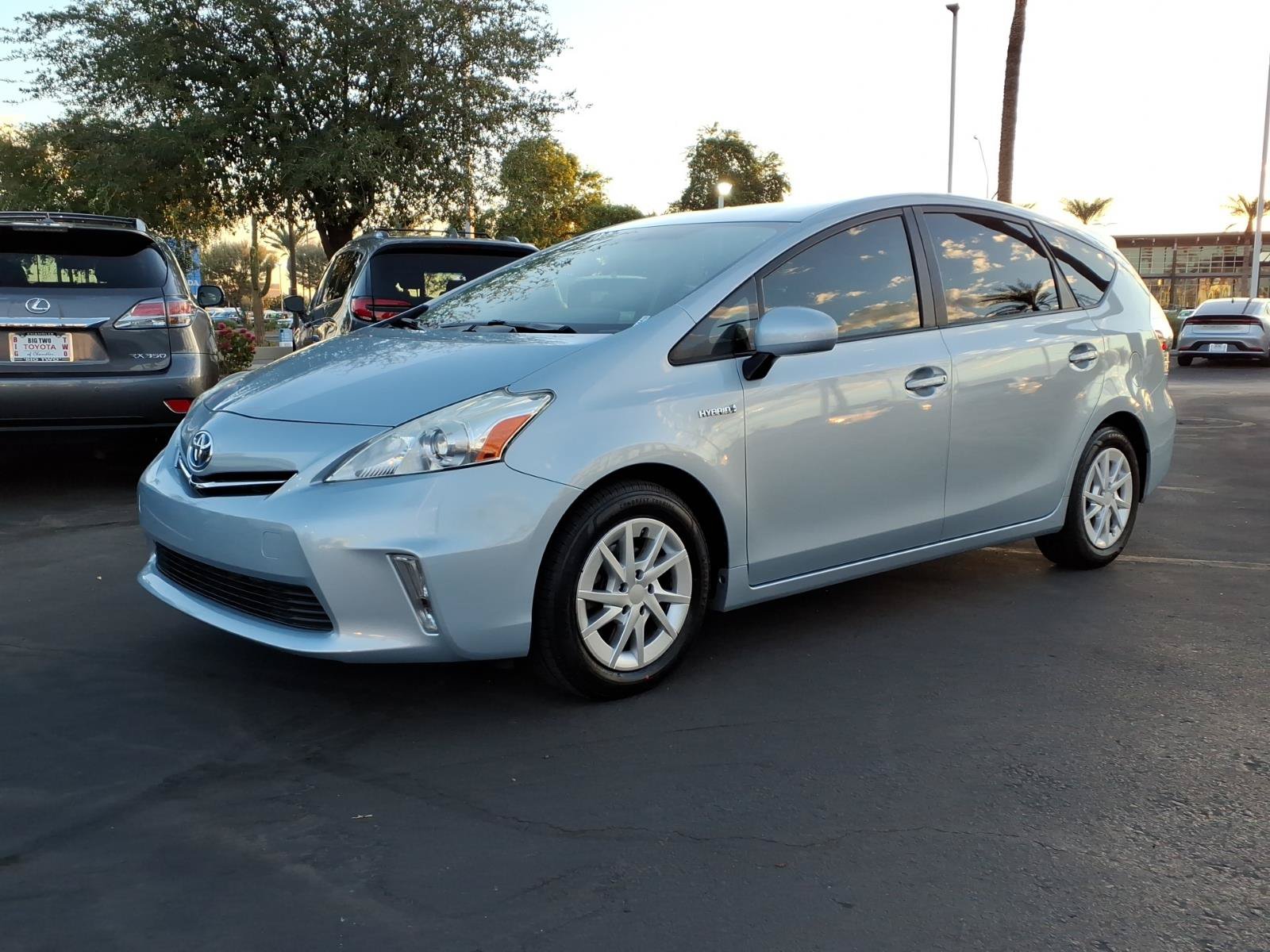 Used 2014 Toyota Prius V Three FWD image 8