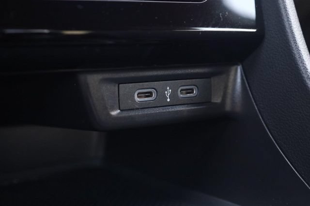 Used 2025 Volkswagen Jetta Sport FWD image 14