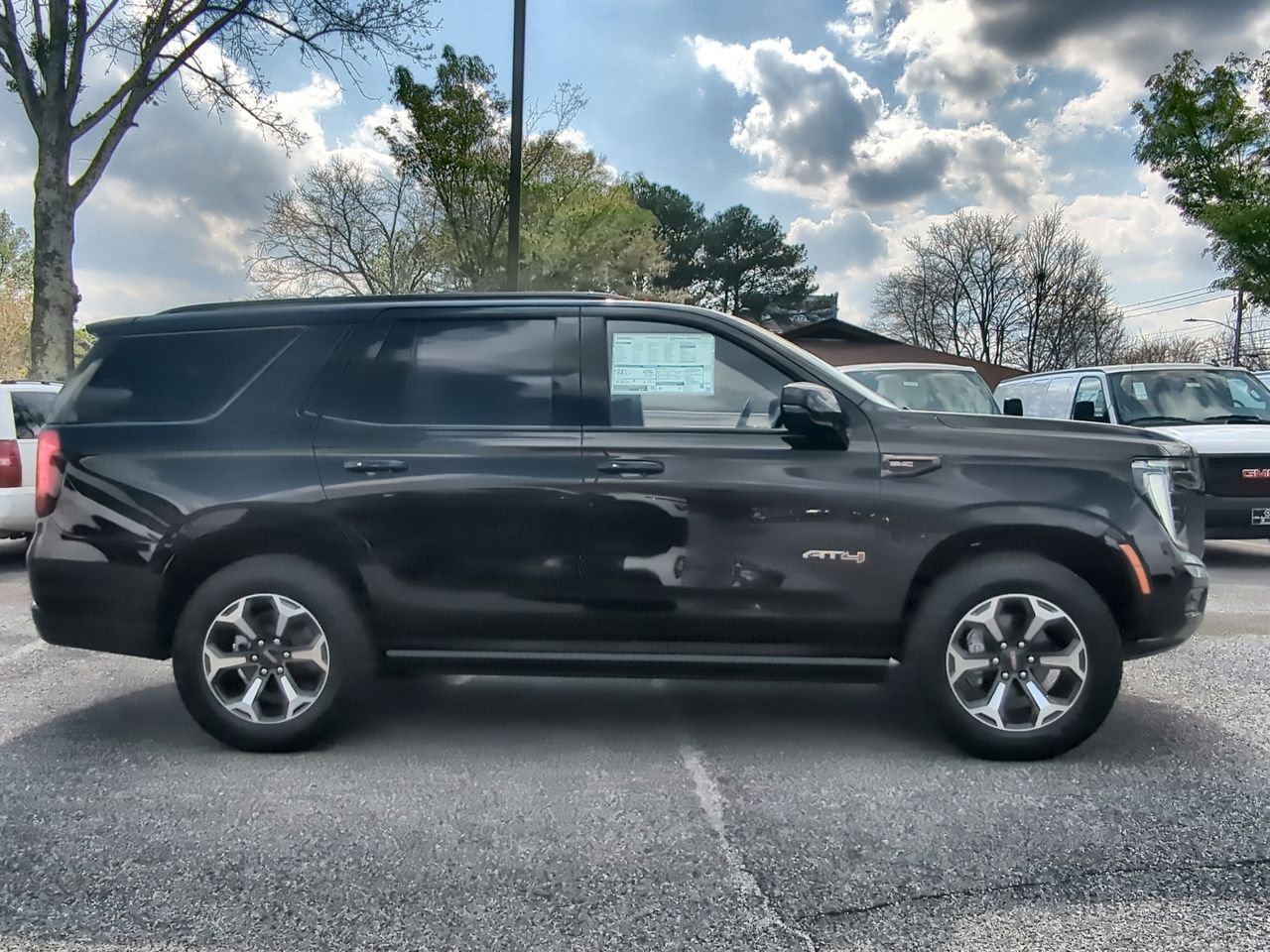 New 2026 GMC Yukon AT4 Ultimate image 9