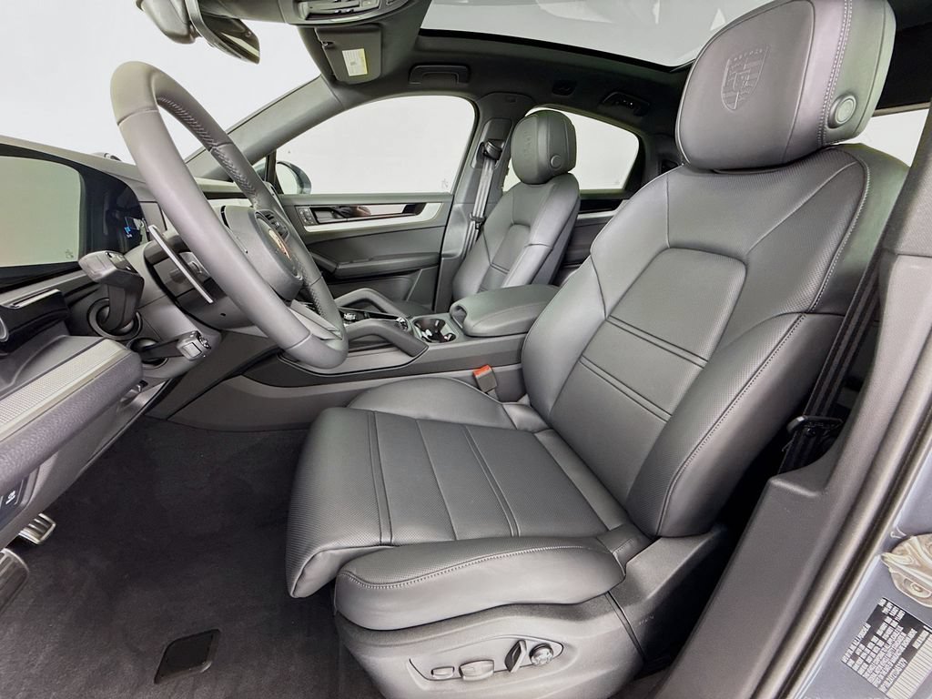New 2026 Porsche Cayenne S AWD/4WD image 5
