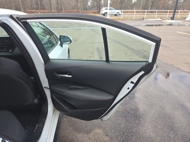 Used 2024 Toyota Corolla SE image 27