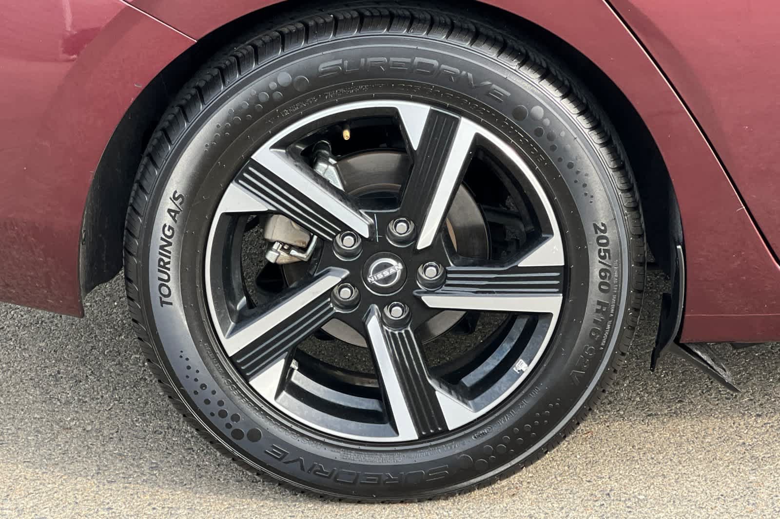 Used 2025 Nissan Sentra SV FWD image 20