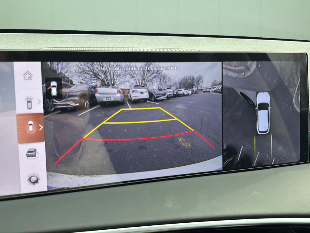 Certified 2026 Genesis GV70 2.5T Advanced image 31