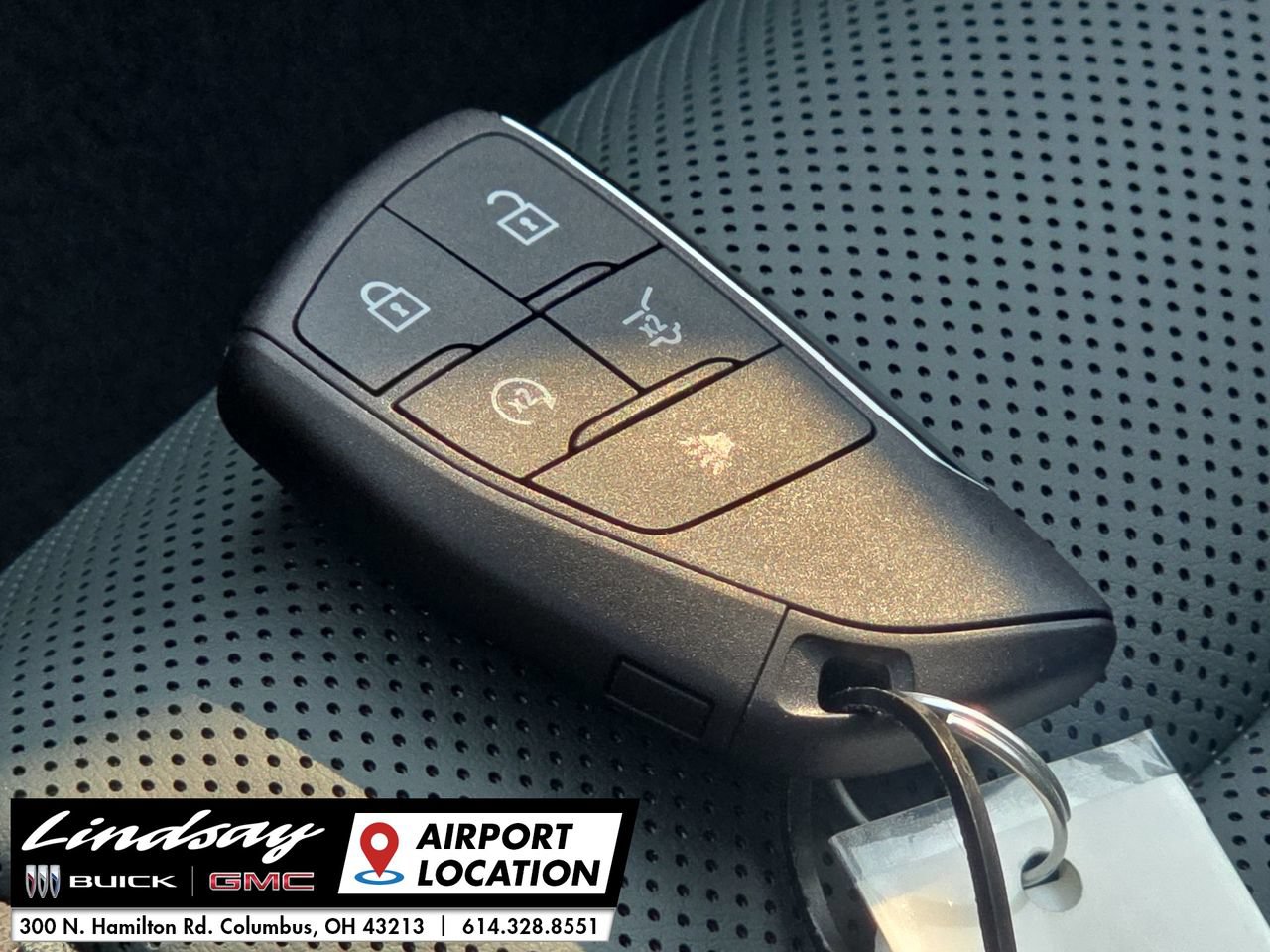 New 2026 GMC Terrain AT4 w/ Convenience Package III AWD/4WD image 35