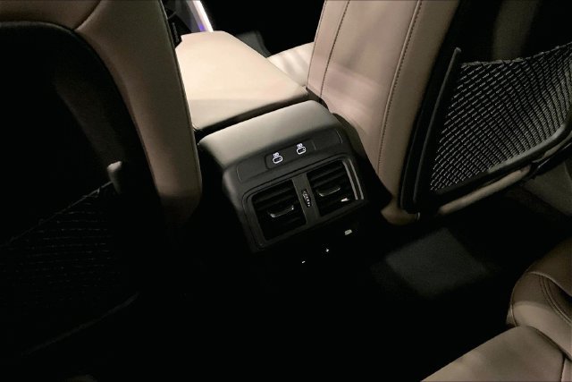 Used 2025 Audi Q5 Premium w/ Convenience Package AWD/4WD image 34