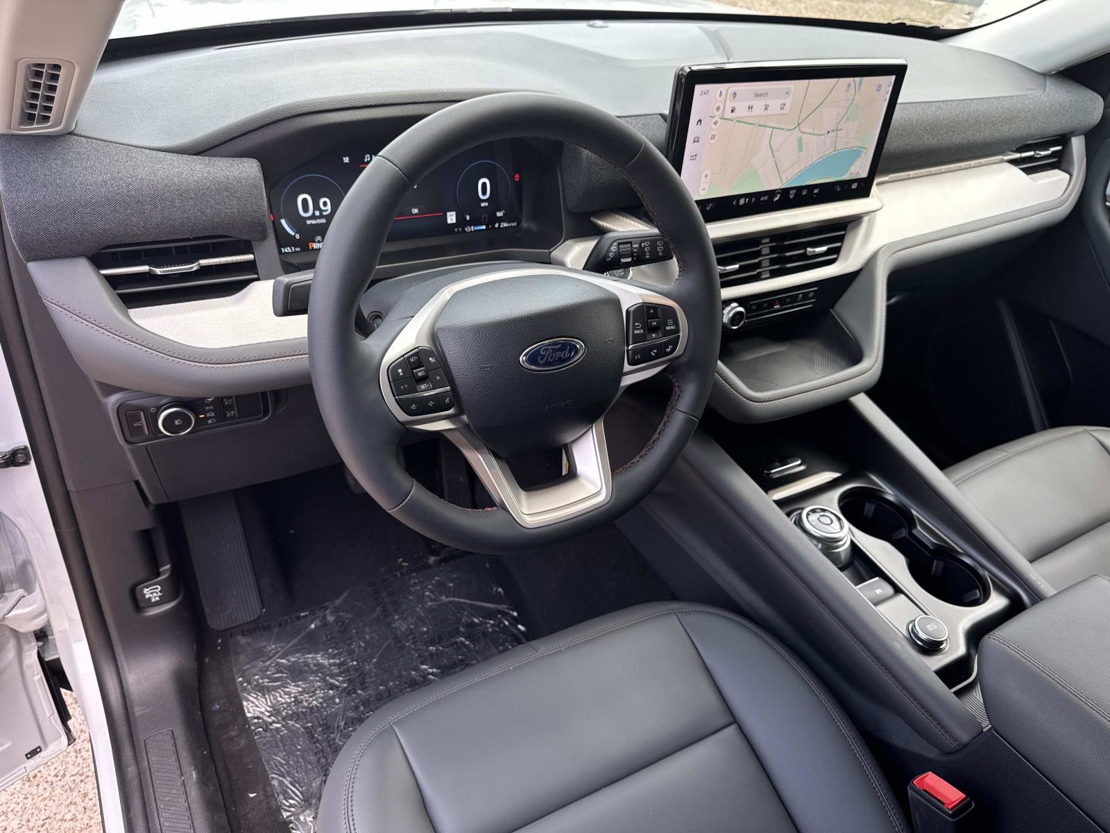 New 2025 Ford Explorer Active w/ Active Comfort Package image 9