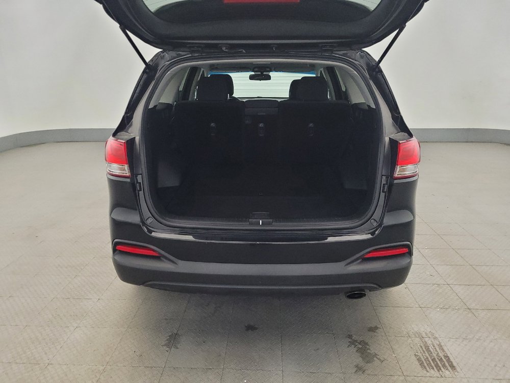 Used 2017 Kia Sorento AWD image 29