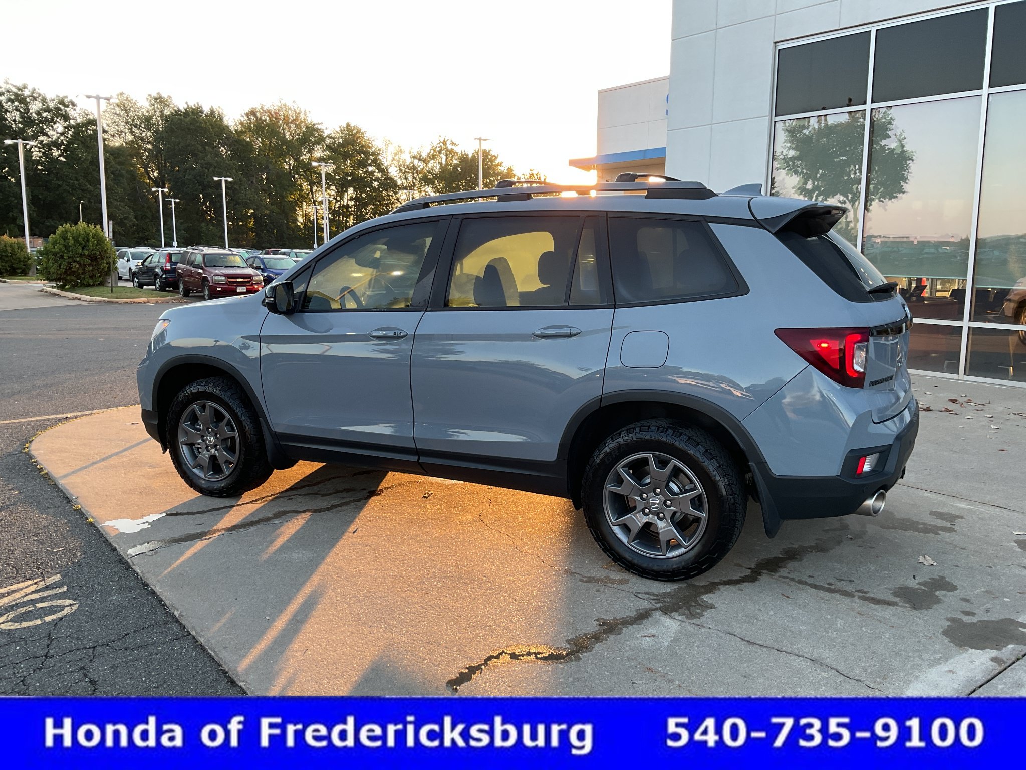 Certified 2024 Honda Passport TrailSport image 3
