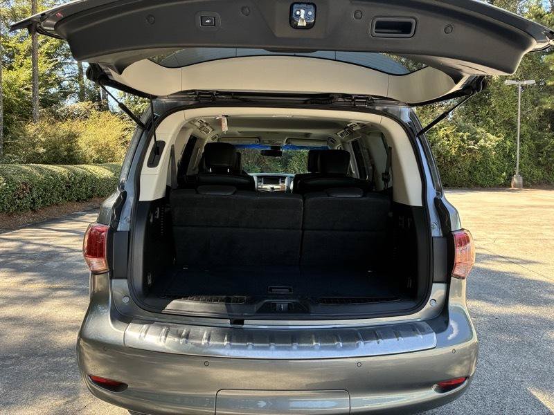 Used 2017 INFINITI QX80 4WD image 9