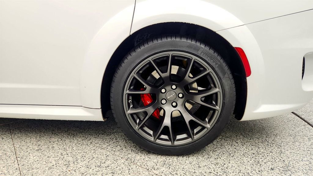 Used 2022 Dodge Charger SRT Hellcat w/ Harman/Kardon Audio Group image 9