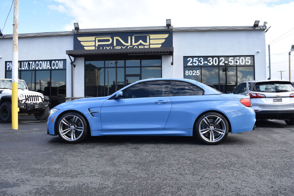 Used 2015 BMW M4 Convertible image 12
