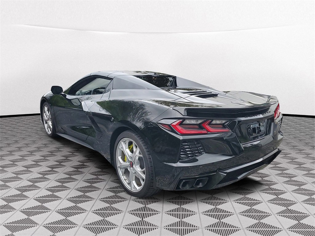 Used 2023 Chevrolet Corvette Stingray Premium Conv w/ Z51 Performance Package image 4